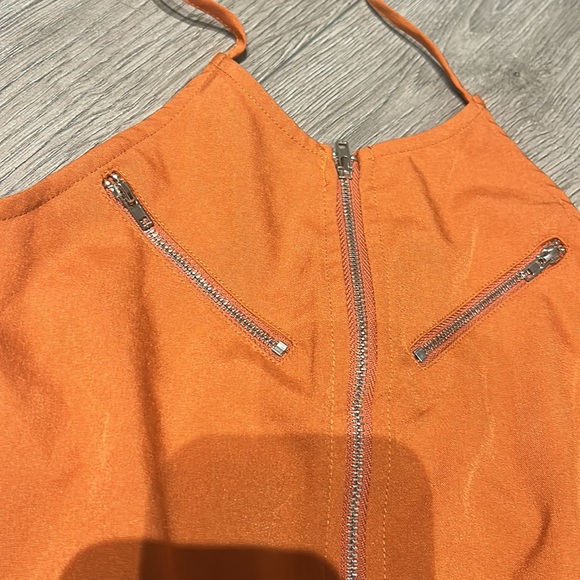 FASHIONOVA orange jumpsuit - Picture 5 of 9